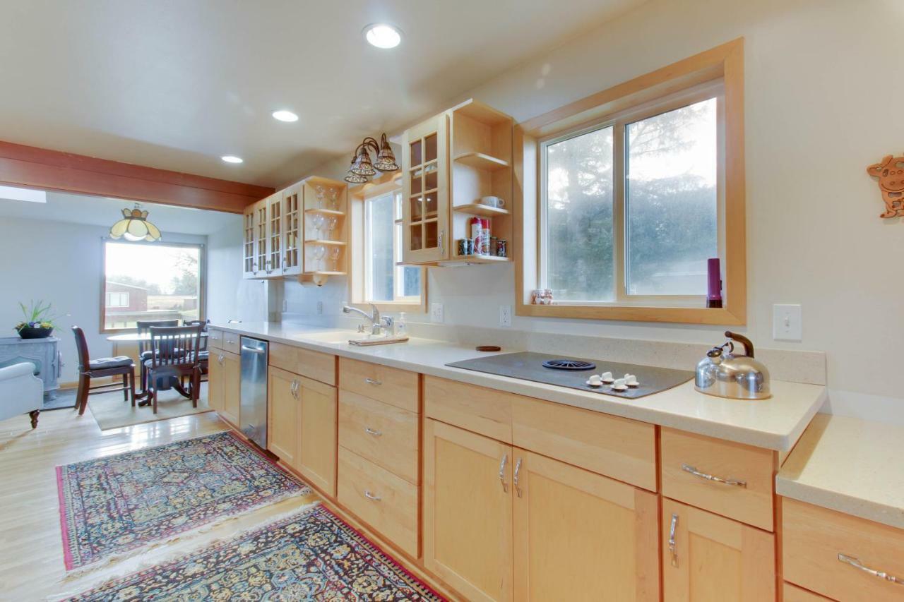 Lopez Island Agate Beach Waterfront Home Islandale Exterior foto